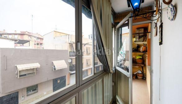 Foto c95b108f-3684-4433-b82b-58eec2f97f94. Pis amb calefacció a Barrio de Zaidín Granada