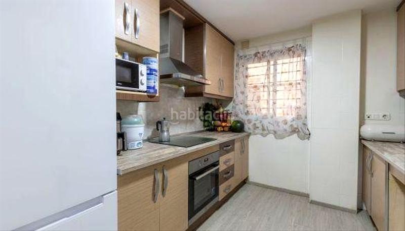 Foto 57209750-e859-48c0-ac6d-e11412d923fd. Rez-de-chaussée avec parking dans Almanjáyar Granada