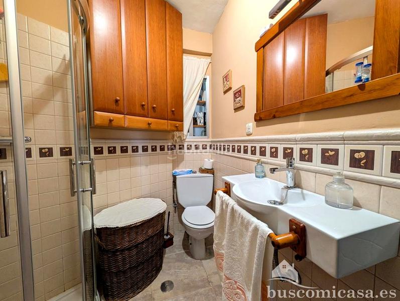 Foto b104b0ff-7bca-461d-b4cd-68392a268b12. Flat with parking in Centro ciudad Linares