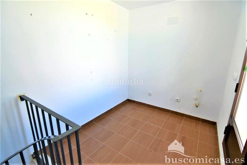 Foto 883ae436-d77e-4431-9352-57202f288e99. Alquiler piso estupendo piso sin amueblar en Linarejos Linares