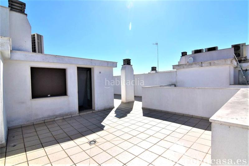 Foto 9401e810-7623-4900-95cb-73eceb4a2e74. Alquiler piso estupendo piso sin amueblar en Linarejos Linares