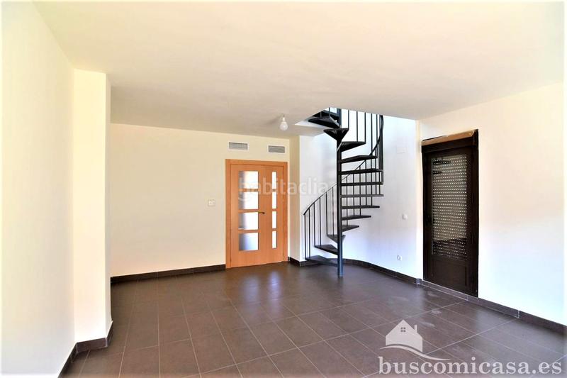 Foto 421894dd-33d6-4a0d-872d-13e3a10a4e1c. Location appartement dans Linarejos Linares