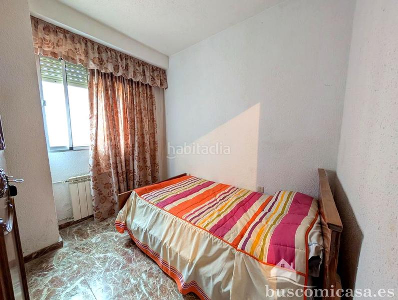 Foto 1c5b9092-ac29-4b5b-a9b2-c61931fb4dc0. Casa  en calle martínez de úbeda. en Linarejos Linares