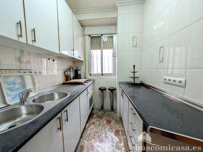 Foto 3577437f-2756-45e5-8d43-9c88a2962b3e. Casa  en calle martínez de úbeda. en Linarejos Linares