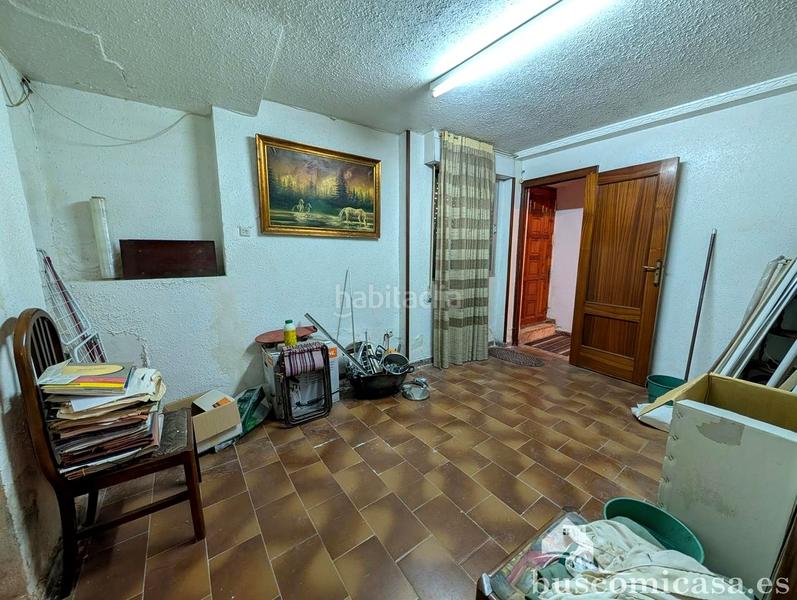 Foto 612afbf1-95b1-46a7-afb8-fb2dceaa5c95. Casa  en calle martínez de úbeda. en Linarejos Linares