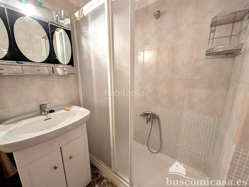 Foto 6c6adfae-0042-4f06-98d8-682374bba9ba. Casa  en calle martínez de úbeda. en Linarejos Linares