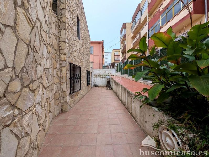 Foto 812eb430-e714-41a8-9147-605ea0e3d6c9. Casa  en calle martínez de úbeda. en Linarejos Linares