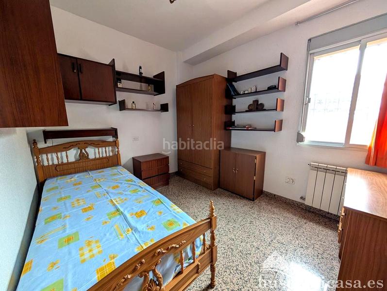 Foto a7368143-43de-4da3-ab97-3091352f43b1. Casa  en calle martínez de úbeda. en Linarejos Linares