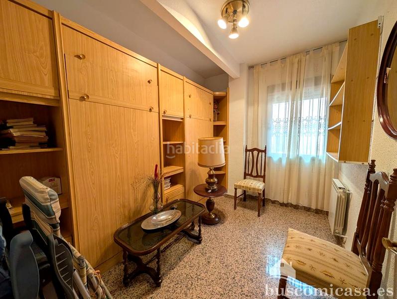 Foto dab3fefd-95c5-4381-9591-0ed14063d545. Casa  en calle martínez de úbeda. en Linarejos Linares