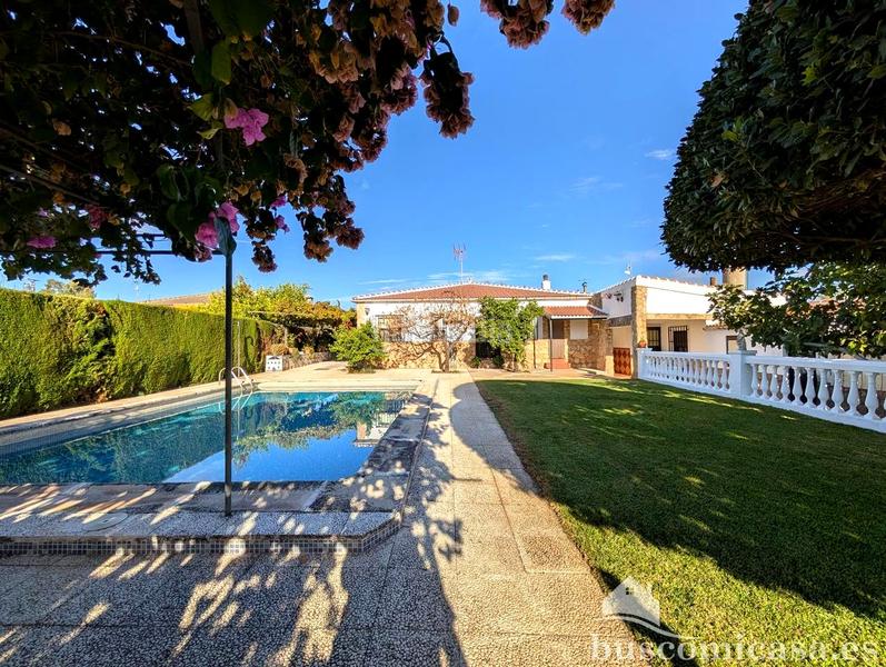 Foto aa7e2582-5902-4c61-9dad-08de29868251. Country house with parking pool in San Roque - La Cruz - La Rozuela Linares