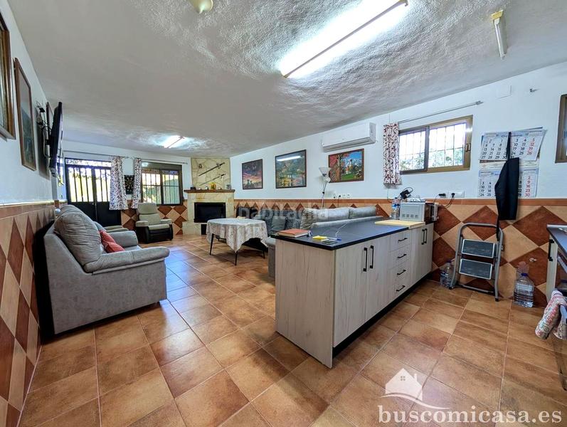 Foto b086a6f5-29d4-461d-864e-12ea7c0b8356. Country house with parking pool in San Roque - La Cruz - La Rozuela Linares