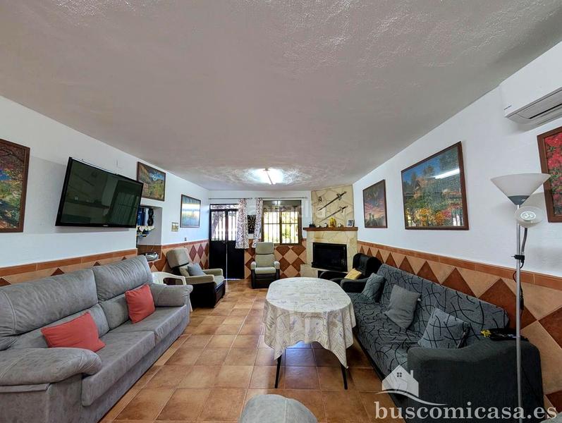 Foto c05dbd73-cf3d-4a88-92b9-c2ca9321bffe. Country house with parking pool in San Roque - La Cruz - La Rozuela Linares