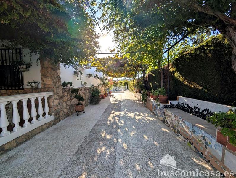 Foto d9d85af7-e64d-415e-a694-56accb2f4eb1. Country house with parking pool in San Roque - La Cruz - La Rozuela Linares