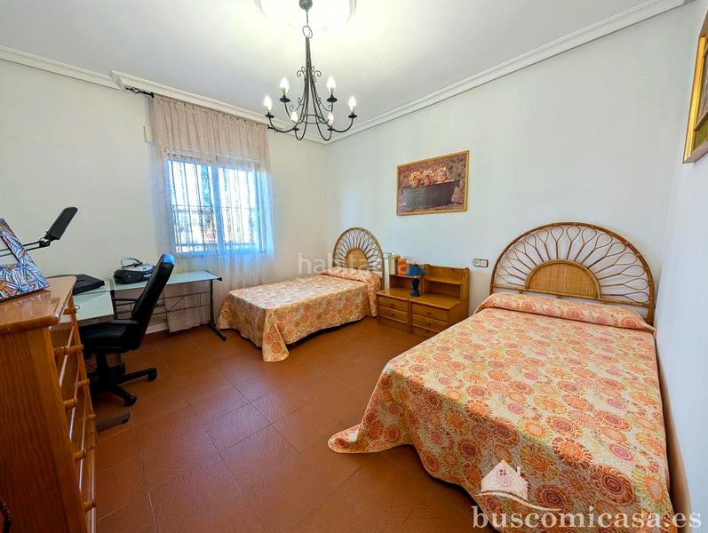 Foto f0282e1b-3d0c-4ea2-a5fc-17ac3160ba72. Masia amb aparcament piscina a San Roque - La Cruz - La Rozuela Linares