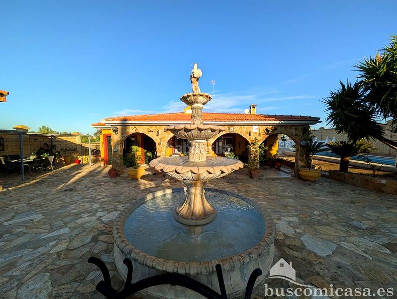 Foto f5aeb14e-a586-4b86-ae5e-2c7688818dbc. Masia amb aparcament piscina a San Roque - La Cruz - La Rozuela Linares