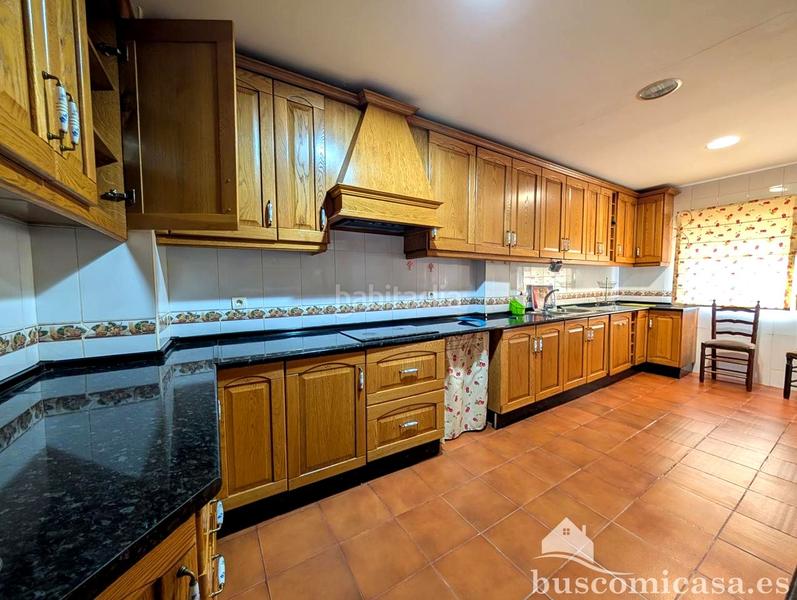 Foto 02da137e-7370-4bb0-8a51-0a8ced99b40b. Haus mit heizung parking in Zona Hospital Linares