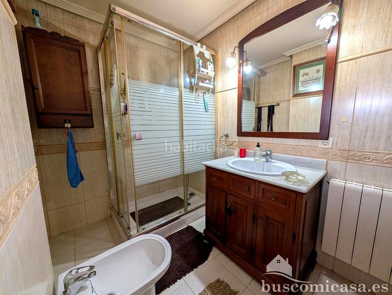 Foto 292d920e-672b-4c55-bbc9-a0a59674d30c. Haus mit heizung parking in Zona Hospital Linares