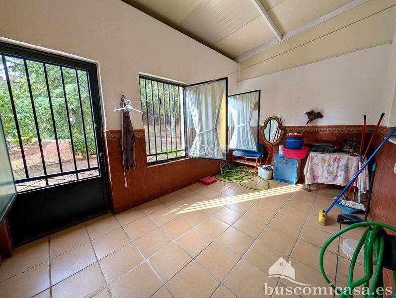 Foto 51458631-d279-47d1-a2f3-416846de06e9. Haus mit heizung parking in Zona Hospital Linares