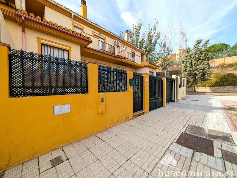 Foto 5fcc9db9-9222-4d24-a5bb-82debf05f091. Haus mit heizung parking in Zona Hospital Linares