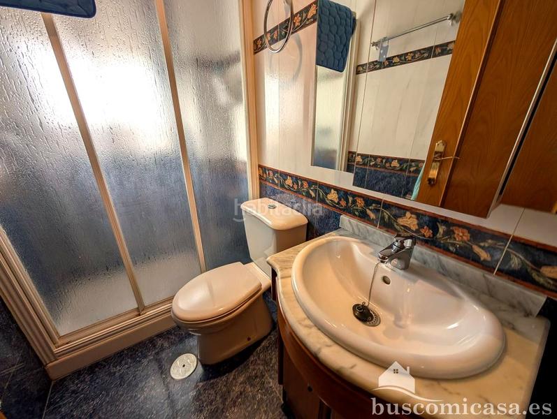 Foto 5fde62a5-6ba7-4b83-a73f-0835707d478a. Haus mit heizung parking in Zona Hospital Linares