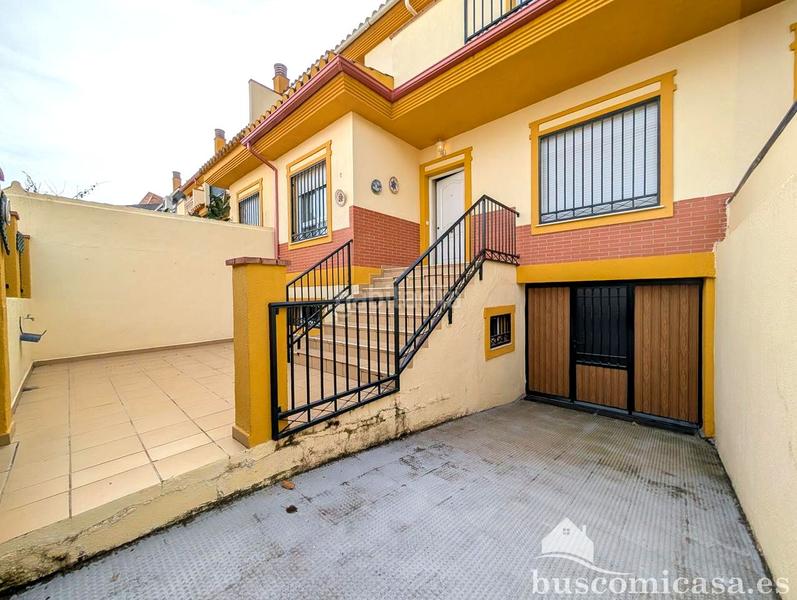 Foto acc26c0f-8c42-4a3a-9707-58f1fde70556. Haus mit heizung parking in Zona Hospital Linares