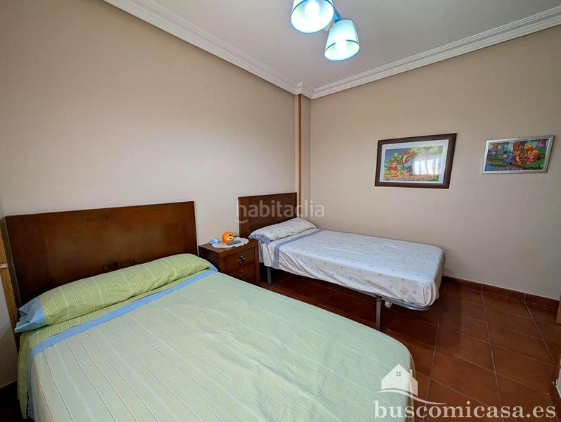 Foto b6c0d98e-89be-47e6-9f75-abbc9d7c43be. Haus mit heizung parking in Zona Hospital Linares