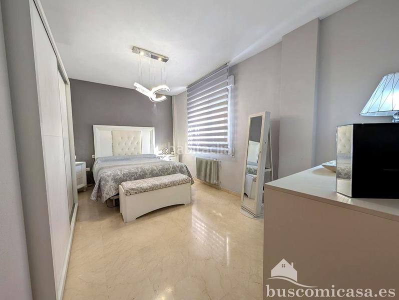 Foto 19912ef1-ec18-4afd-a71b-6e26fe070839. Haus mit heizung parking in Zona Hospital Linares