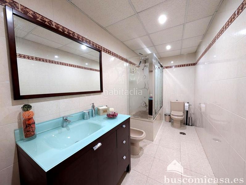 Foto 1fbf6380-a5c2-47ef-a3db-a23ac998dfb6. Haus mit heizung parking in Zona Hospital Linares