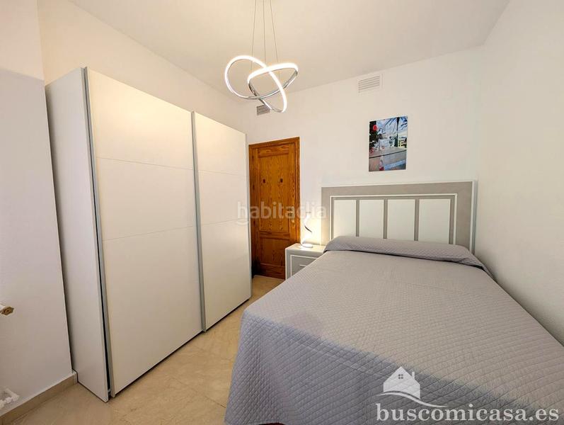 Foto 81607551-b24c-4244-b4f8-9c0b62f82477. Haus mit heizung parking in Zona Hospital Linares