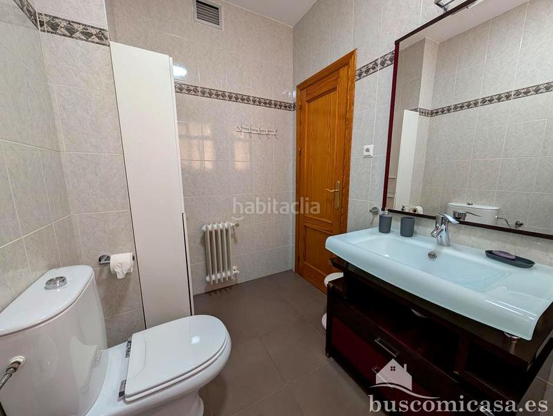 Foto 8bfe91d3-f84b-4496-ab28-876522f699fe. Haus mit heizung parking in Zona Hospital Linares