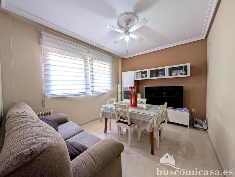 Foto d575ad2d-3c80-44c4-9c9e-108dcbb555b3. Haus mit heizung parking in Zona Hospital Linares