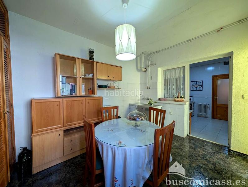 Foto f5075564-cd79-4b9d-bdd0-aba0e606cfa5. Haus mit heizung parking in Zona Hospital Linares