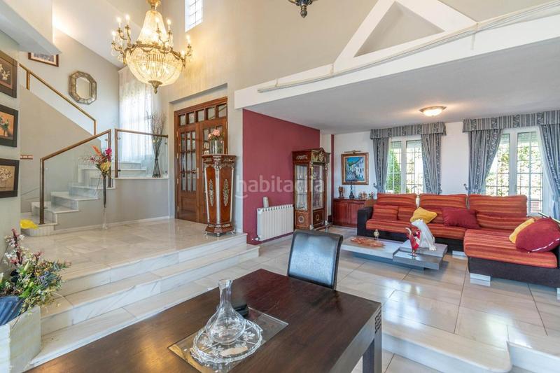 Foto 4959cc28-ac45-4027-b584-4c8a80e34ffc. Haus mit heizung parking pool in Albolote