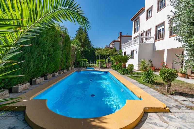 Foto 9973bc84-f4ec-4d5c-93a4-0e8babddc9e6. Haus mit heizung parking pool in Albolote