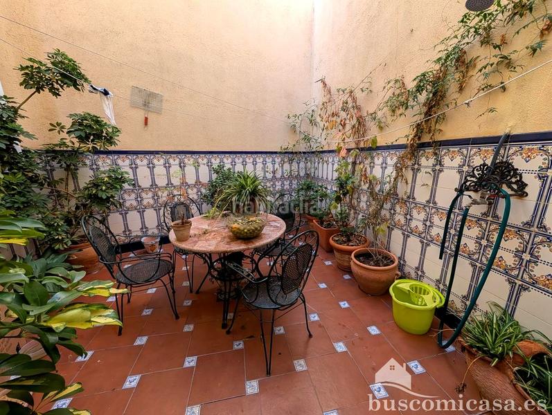 Foto 0b318f7b-dafb-4667-99da-7919edd96e45. Casa fantástica casa en calle acebuche. en Zona Hospital Linares