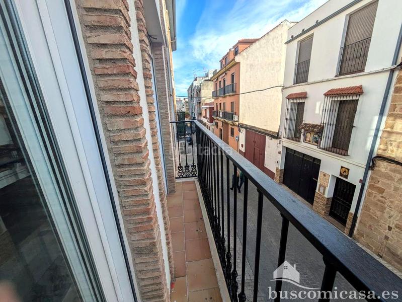 Foto 34b705da-e81e-4bc9-a0c7-4e1de93d7a4c. Alquiler piso bonito piso reformado con terraza en Linares