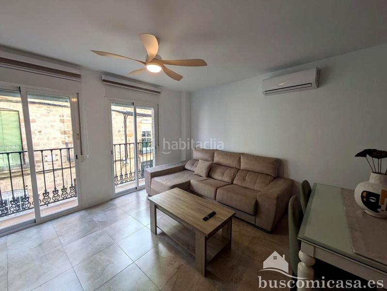 Foto 3d73cfff-d694-47c1-919c-d49412671eaf. Rent flat in Centro ciudad Linares