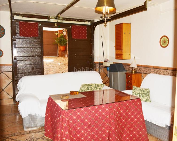 Foto 65bc42c9-d3f7-409f-a70d-adfd3cd37476. Maison avec parking dans Híjar Gabias (Las)