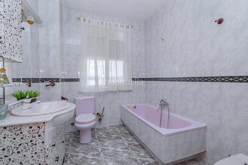 Foto 6a68e0f4-c6cf-4b02-9085-27e9d50887ee. Maison avec parking dans Híjar Gabias (Las)