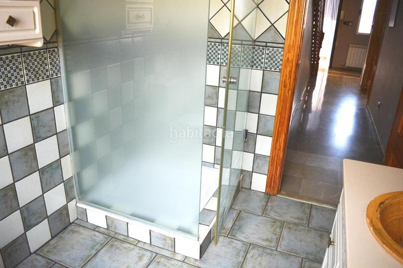 Foto e0f3f466-dbee-44e6-a563-b737aa29a678. Maison avec parking dans Híjar Gabias (Las)