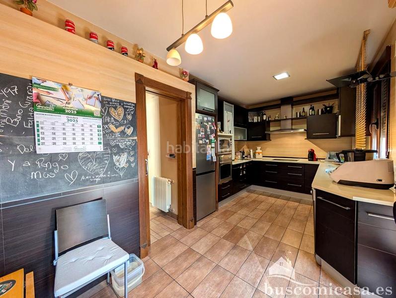 Foto 55cc2f9d-a9d6-4cd7-af0f-cb9ee54606d3. House with heating parking in La Paz - Las Américas Linares