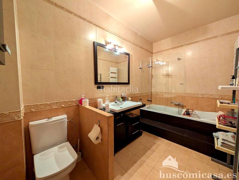 Foto a3c629d4-b7a3-4dcd-97cc-c9aac2f2fe25. House with heating parking in La Paz - Las Américas Linares