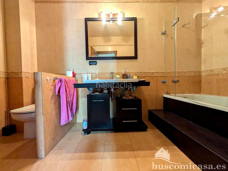 Foto ac04a041-1f47-4228-8478-ad46ae76145a. House with heating parking in La Paz - Las Américas Linares