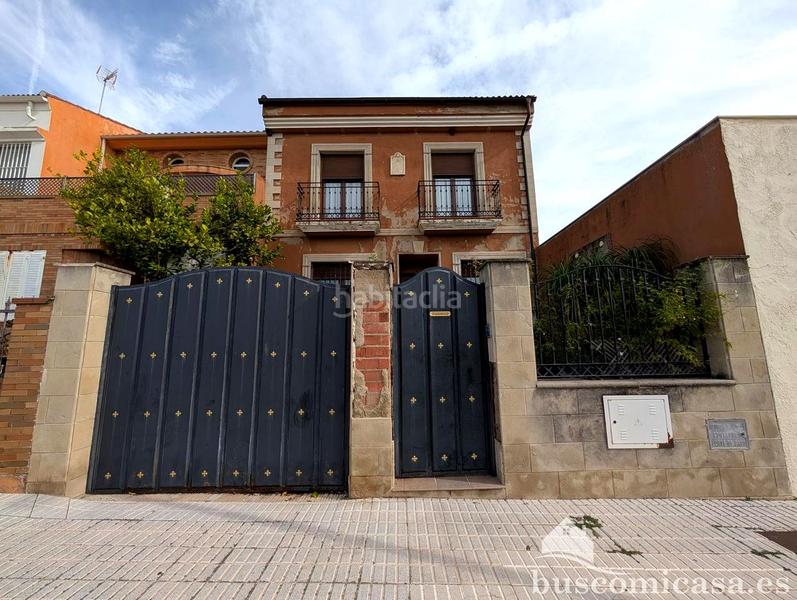 Foto c3e1dc9d-d046-4b6c-93fa-da361d2a61c7. House with heating parking in La Paz - Las Américas Linares