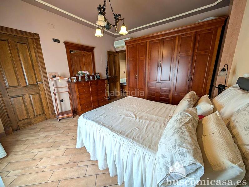 Foto ec0c8f00-9d63-49e8-8787-1296bcb2eed0. House with heating parking in La Paz - Las Américas Linares