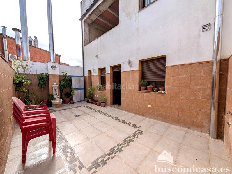 Foto fbf6f21a-0b3b-4297-80cc-57ca14a28a9e. House with heating parking in La Paz - Las Américas Linares