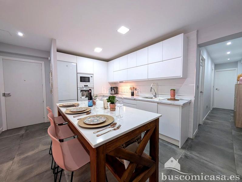 Foto 47915a86-5c3b-4cd0-abcb-8bb418045c8e. Piso precioso piso en calle santa engracia. en Centro ciudad Linares