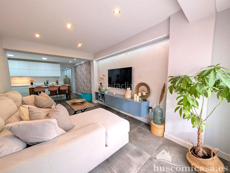 Foto f3e52651-c785-407f-a412-5b834657a551. Piso precioso piso en calle santa engracia. en Centro ciudad Linares