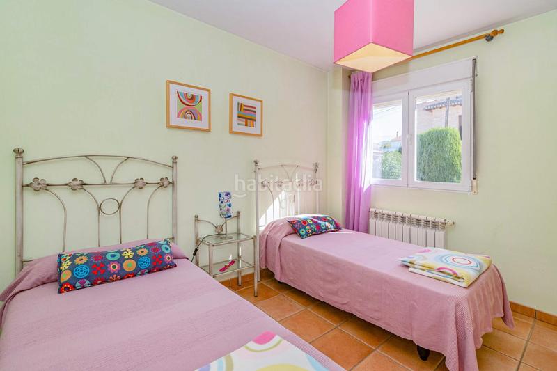 Foto 43fdd1c4-d5c3-45b9-87ad-054a777bf9ca. House with heating parking in Altos de la Zubia Zubia (La)