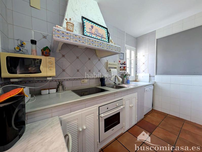 Foto 9fd8aa5f-65d3-4298-87da-21f273a05011. Haus mit heizung parking pool in Centro ciudad Linares